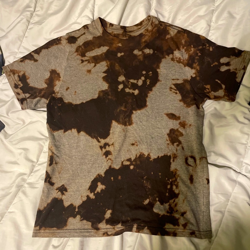 Tee shirt